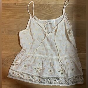 Vintage Abercrombie - Embroidered Cream and Gold Women's Top
